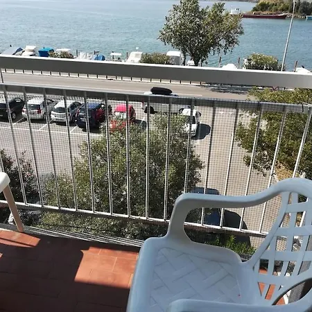 Vacanze Apartment *